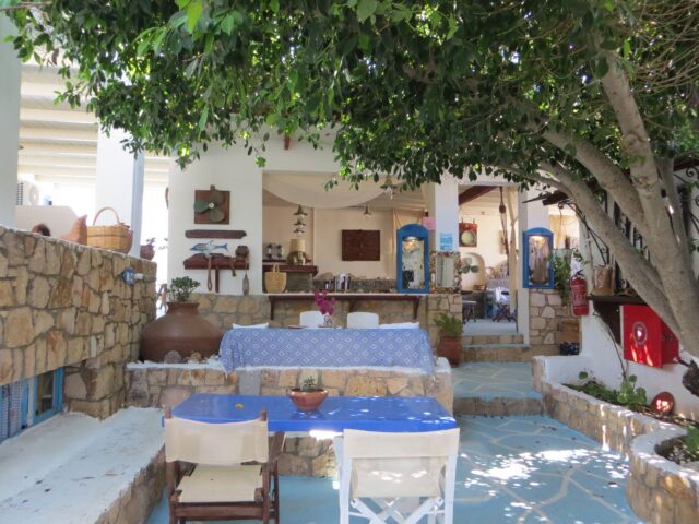 Café Bar in Lampi