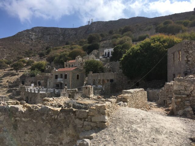 Mikro Chorio Bar