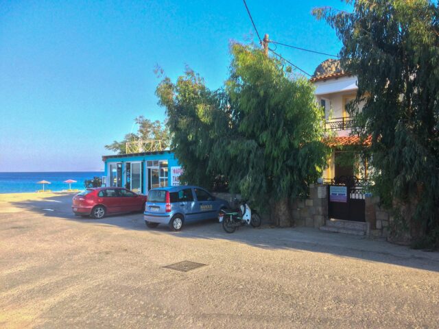 Anastasia Appartements hinter Taverna Faros haben leider keinen Meeresblick