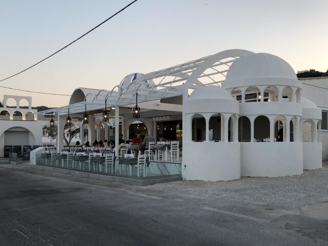 Romos' neue Fresskathedrale