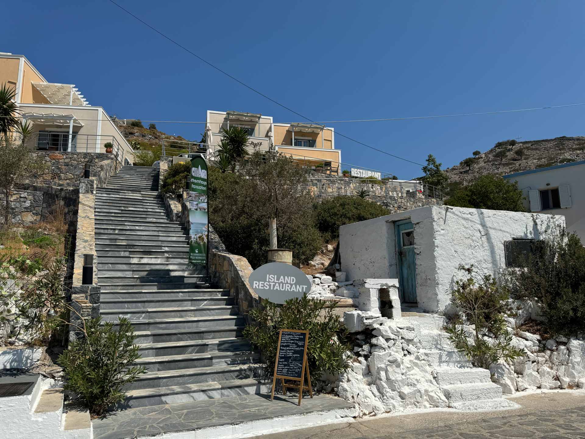 2024-08-30 Agathonisi neues Restaurant m,t kühlem Namen ist leider geschlossen